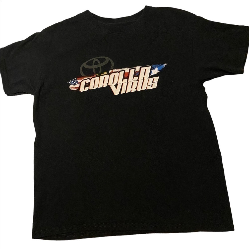 𝅺toyota T shirt youth large